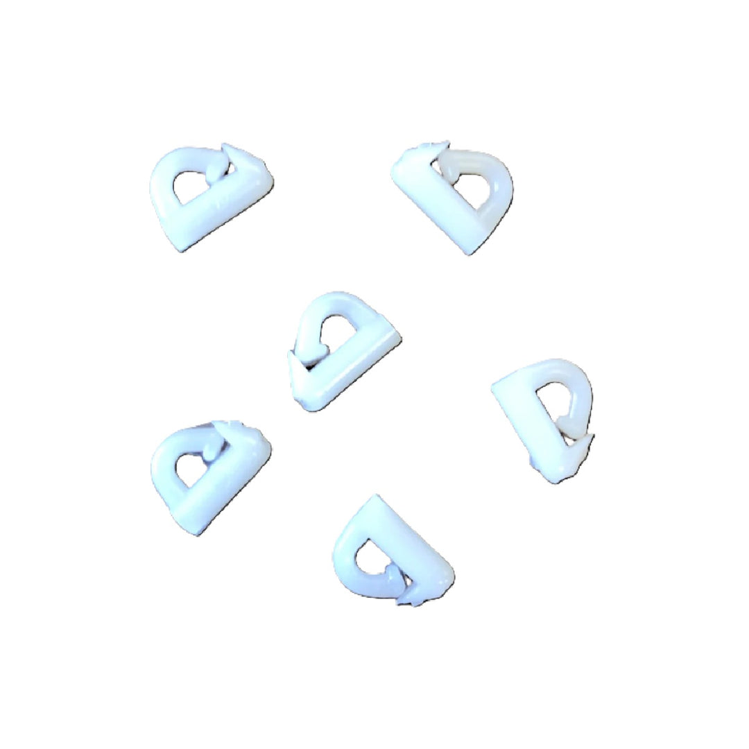 White quick change clevis for fishing spinner blades