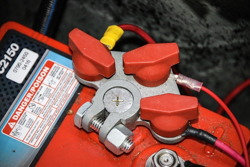 T-H Marine G-Force Hydra Battery Terminal Multiplier